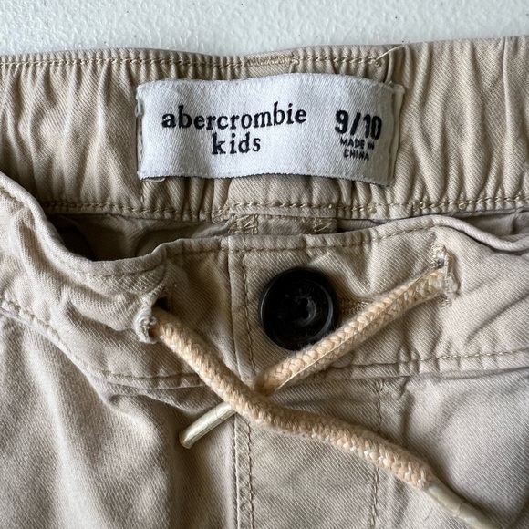Abercrombie boys' beige jogger pants, size 9-10 - Picture 4 of 7